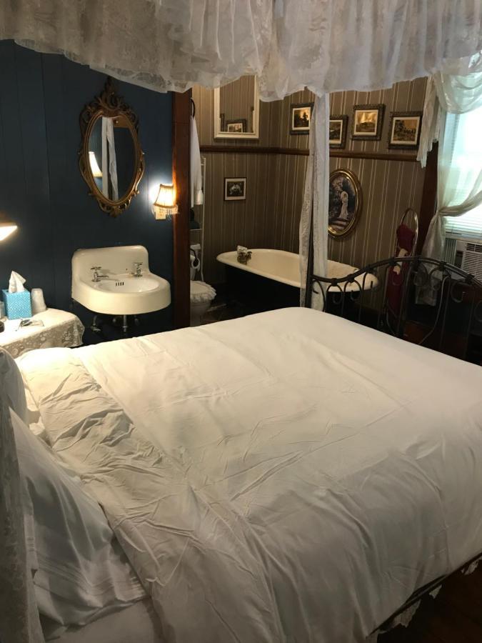 Armour'S Hotel & Spa Red Boiling Springs Екстериор снимка