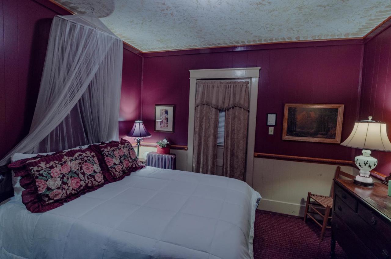 Armour'S Hotel & Spa Red Boiling Springs Екстериор снимка